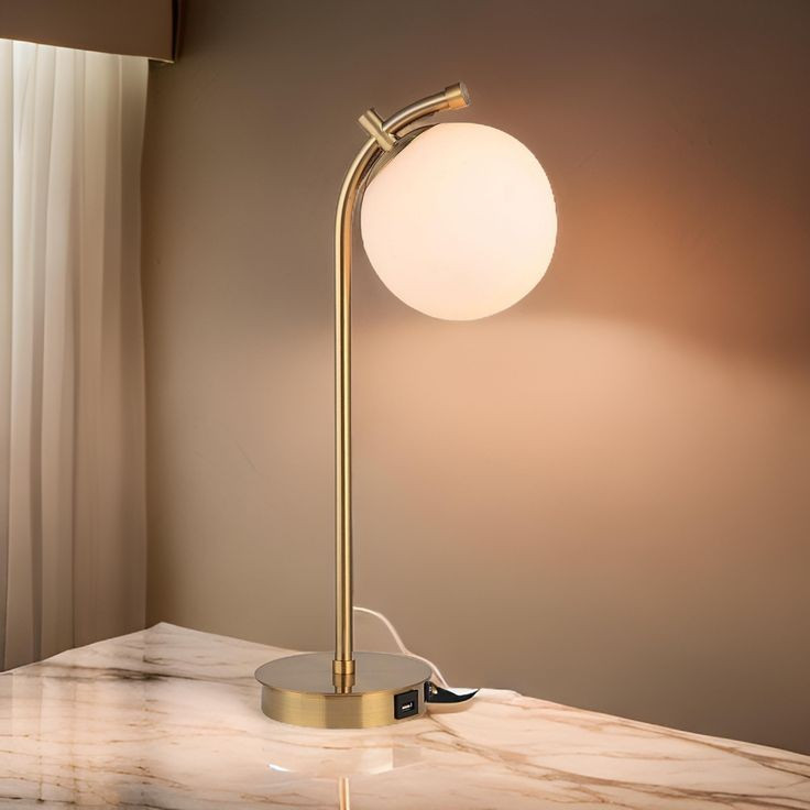 آباژور رومیزی