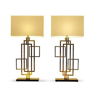 آباژورایستاده