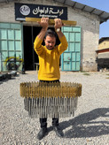 لوستر کریستالی از جنس فلز دارای رنگبندی